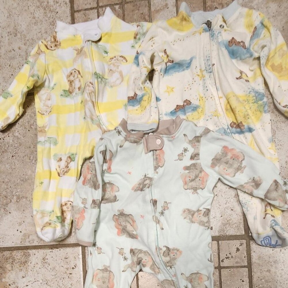 Burt’s Bees Bundle of 3 Onesies NEWBORN